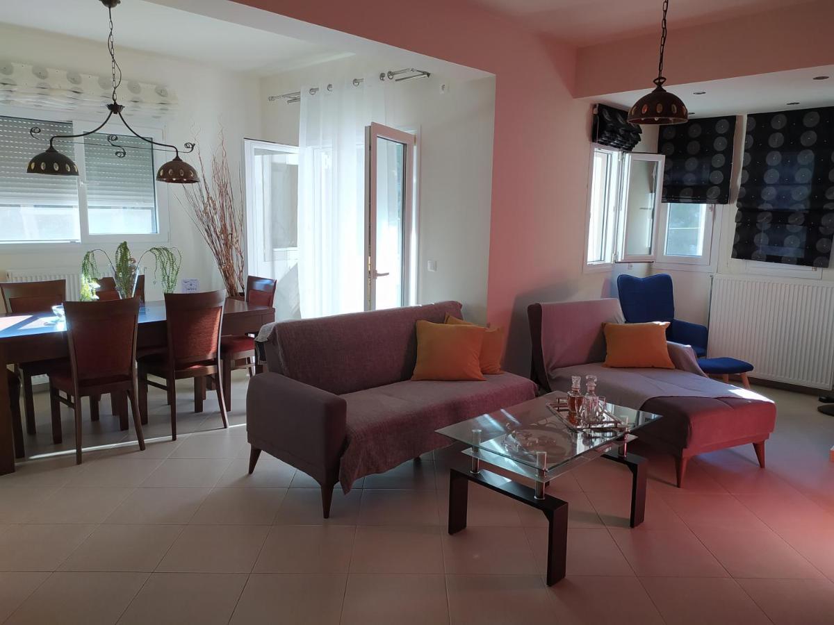 Holiday Lefkas Moonlight Luxury Appartments นิเกียนา ภายนอก รูปภาพ
