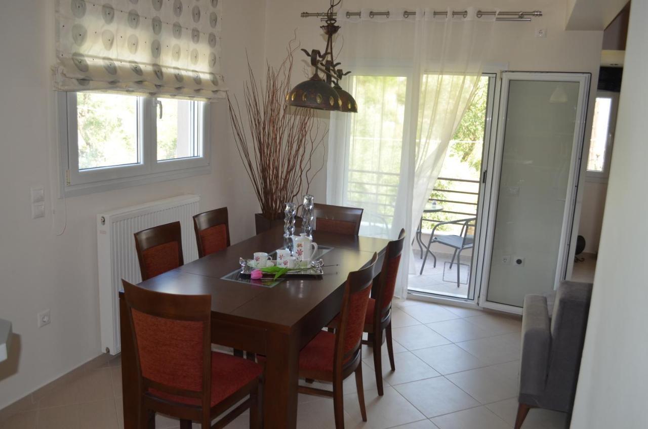 Holiday Lefkas Moonlight Luxury Appartments นิเกียนา ภายนอก รูปภาพ