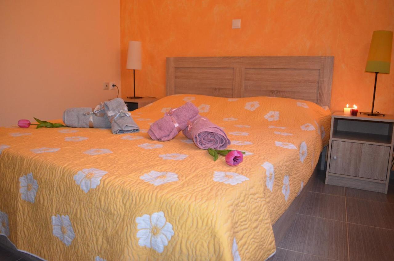 Holiday Lefkas Moonlight Luxury Appartments นิเกียนา ภายนอก รูปภาพ