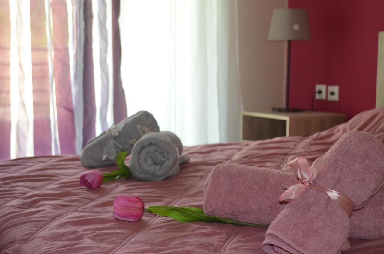 Holiday Lefkas Moonlight Luxury Appartments นิเกียนา ภายนอก รูปภาพ